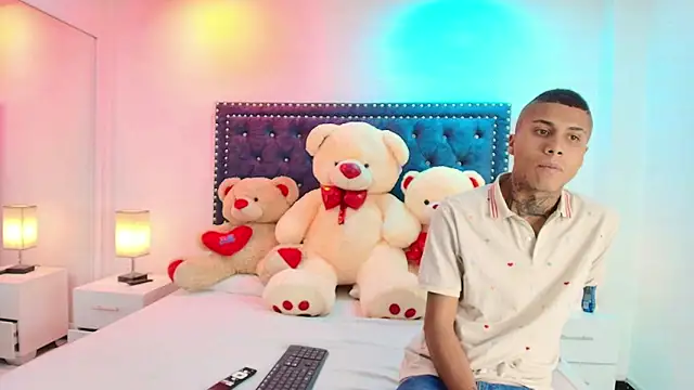 Damian and roxanne online show from 10/08/25, 12:36