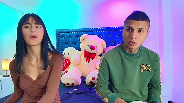 Damian and roxanne online show from 10/17/25, 12:41