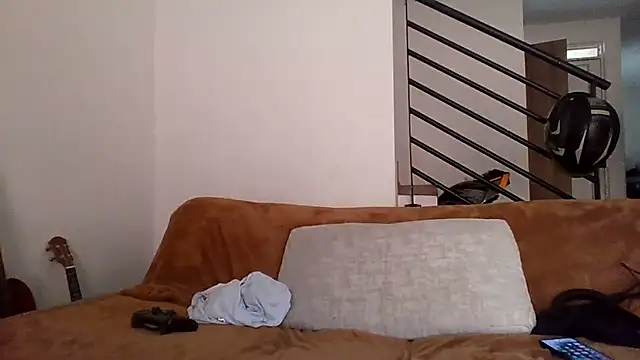 Alejandro92 cali online show from 06/29/26, 04:29