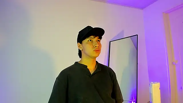 Snapshot of AngelFlexxx chatting on 09/15/25, 07:25 AngelFlexxx online show from 09/15/25, 07:25