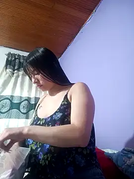Zulema R1 online show from 06/26/26, 10:47