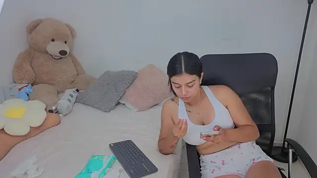 valerihouse online show from 11/07/25, 01:16