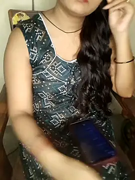 Minu love online show from 09/17/25, 07:15