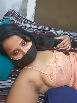 Minu love online show from 03/12/26, 06:08