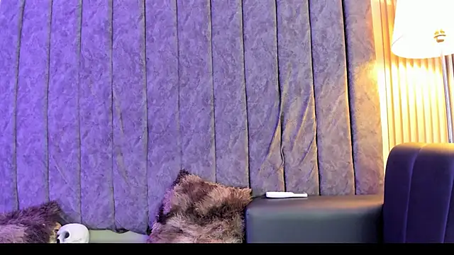 Snapshot of Rowan_Mills chatting on 10/05/25, 06:17 Rowan Mills online show from 10/05/25, 06:17