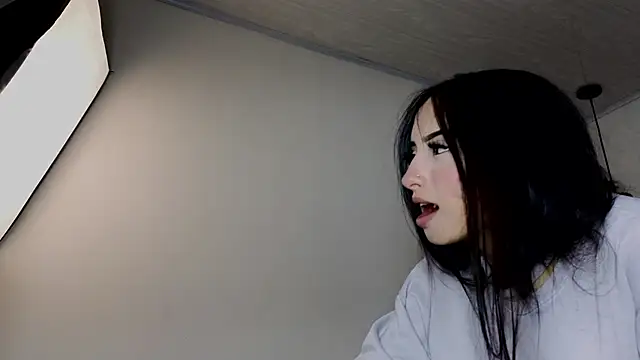 antonellariva  online show from 01/09/26, 07:48