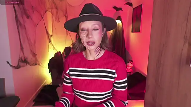 AnnaKimm online show from 11/01/25, 12:01