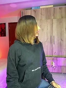 AnnaKimm online show from 06/16/26, 10:45