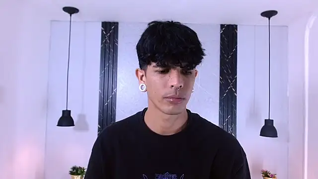 Franvill Trato online show from 10/23/25, 07:01