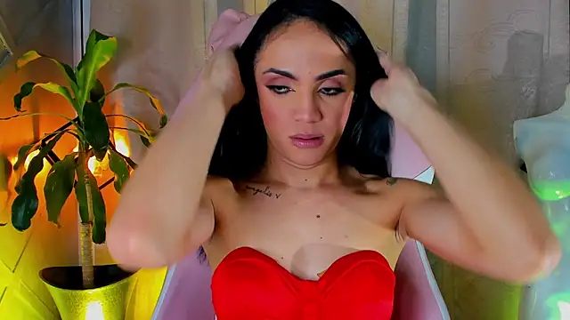 Cristal Gem1 online show from 05/27/26, 11:57