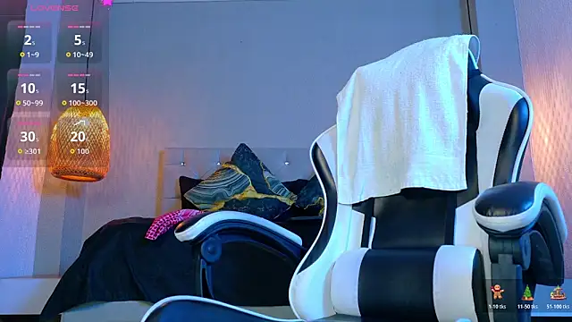 Snapshot of Thaiel_Fosteer chatting on 12/02/25, 07:03 Thaiel Fosteer online show from 12/02/25, 07:03