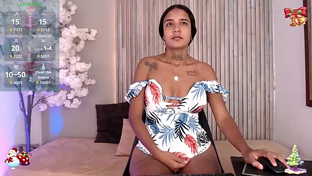 Snapshot of Glory_girl chatting on 11/30/25, 02:32 Glory girl online show from 11/30/25, 02:32