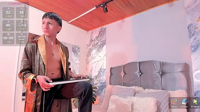 oliver mr  online show from 02/06/26, 08:23