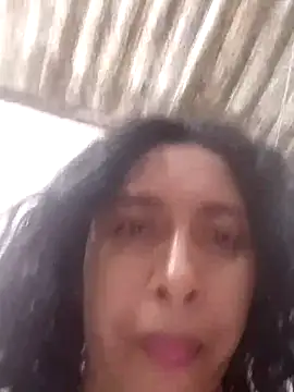 anitotori online show from 10/26/25, 04:24