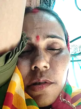 Pooja750 online show from 09/18/25, 06:59