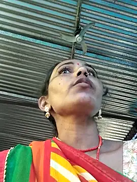 Pooja750 online show from 10/02/25, 01:23