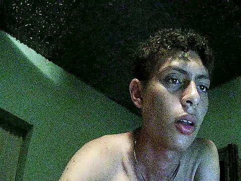 Snapshot of Jes_axxle chatting on 05/14/26, 01:34 Jes axxle online show from 05/14/26, 01:34