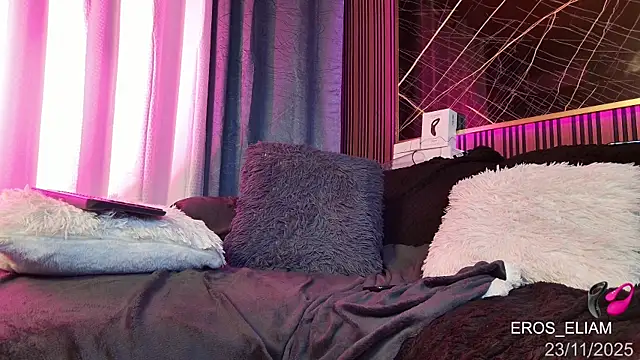 eroseliam online show from 11/23/25, 07:13