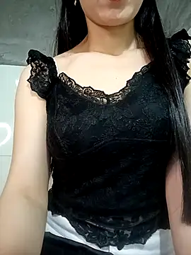 Vyvyy06 online show from 11/17/25, 01:00