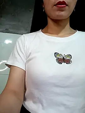 Vyvyy06 online show from 12/02/25, 03:56