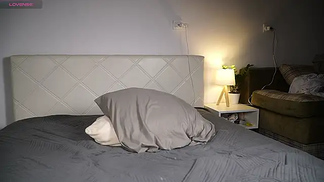 KaeliaScorch online show from 03/03/26, 12:11