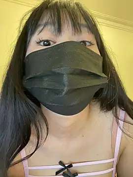 Snapshot of Minnie-2025 chatting on 01/16/26, 06:01 Minnie-2025 online show from 01/16/26, 06:01