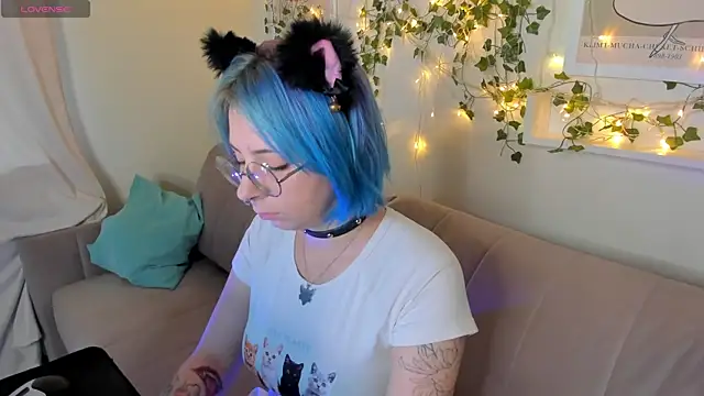 Penny Stanley online show from 09/10/25, 03:06