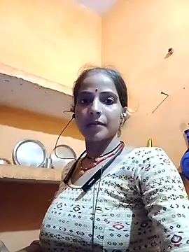 Snapshot of Miss_143 chatting on 09/22/25, 04:25 Miss 143 online show from 09/22/25, 04:25
