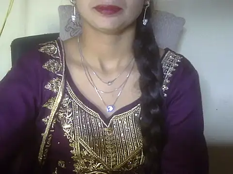 Snapshot of Rahat_S chatting on 09/27/25, 05:01 Rahat S online show from 09/27/25, 05:01