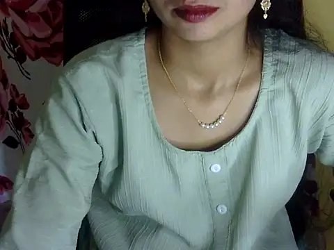 Snapshot of Rahat_S chatting on 10/25/25, 06:54 Rahat S online show from 10/25/25, 06:54