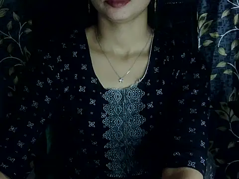 Snapshot of Rahat_S chatting on 12/22/25, 07:16 Rahat S online show from 12/22/25, 07:16