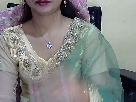 Snapshot of Rahat_S chatting on 01/13/26, 07:24 Rahat S online show from 01/13/26, 07:24