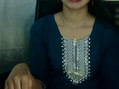 Snapshot of Rahat_S chatting on 02/15/26, 08:02 Rahat S online show from 02/15/26, 08:02