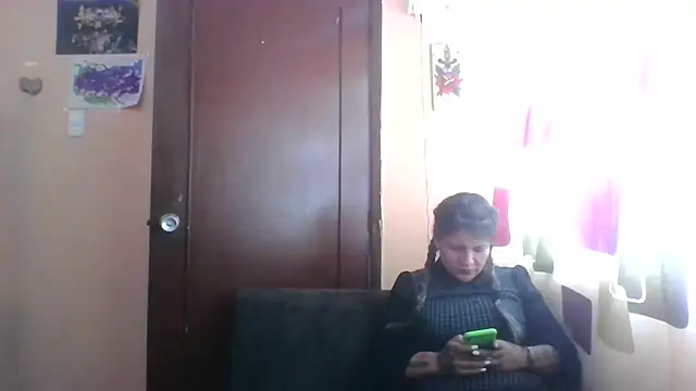 Isisflame online show from 12/13/25, 07:53