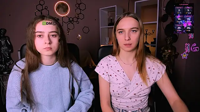 keylas moan online show from 12/15/25, 01:15