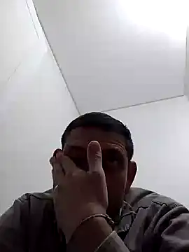 Snapshot of Az-09Ga chatting on 11/05/25, 07:14 Az-09Ga online show from 11/05/25, 07:14