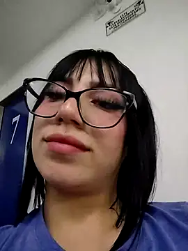 Kitty Melodi online show from 10/23/25, 09:24