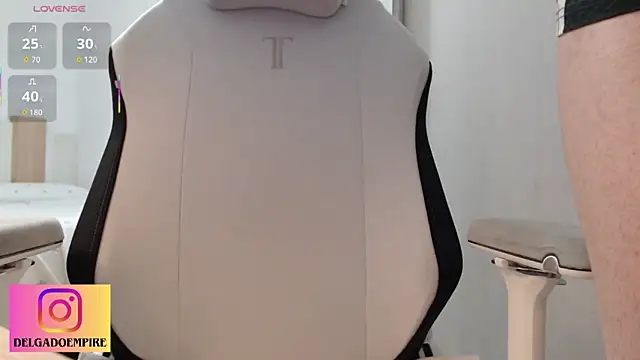 delgadopollon1991 online show from 03/10/26, 10:59