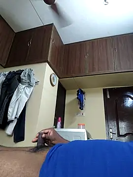 Snapshot of Hokerdick chatting on 10/25/25, 05:26 Hokerdick online show from 10/25/25, 05:26