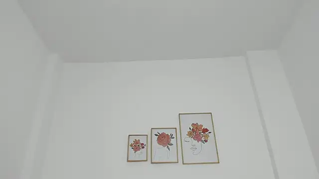 hellzel moon online show from 10/10/25, 07:02