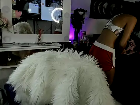 Snapshot of sexycalipso chatting on 02/05/26, 01:43 sexycalipso online show from 02/05/26, 01:43