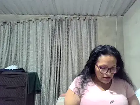  Cristal online show from 10/26/25, 03:45