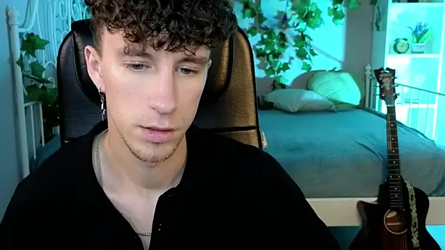 mark caron online show from 11/30/25, 04:22