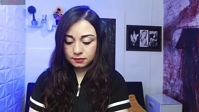 Eva Roussell online show from 10/07/25, 02:25