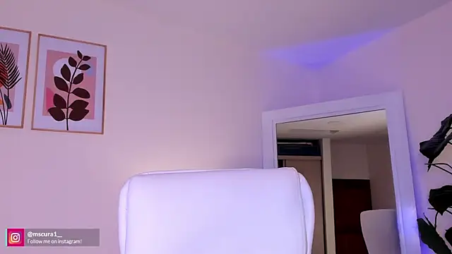 miss curazao online show from 06/17/26, 12:40