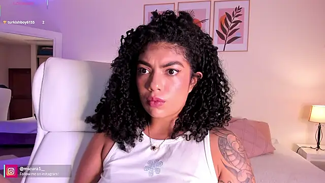 miss curazao online show from 06/30/26, 01:01