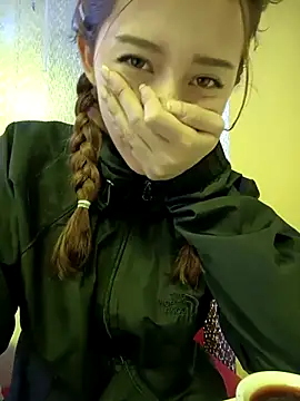 GiselleFever online show from 10/28/25, 11:51