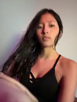 GiselleFever online show from 11/16/25, 10:48