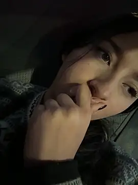 GiselleFever online show from 11/28/25, 11:18