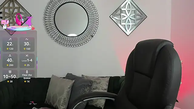 Snapshot of issi_loren chatting on 02/17/26, 07:31 issi loren online show from 02/17/26, 07:31